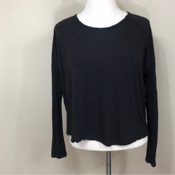 Aritzia Wilfred Dark Gray Scoop Neck Long Sleeve Boxy Stretch Top Size XS Casual - Picture 1 of 6